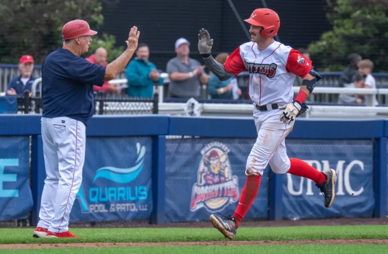 Cutters close out series against Scrappers with a 8-1 win